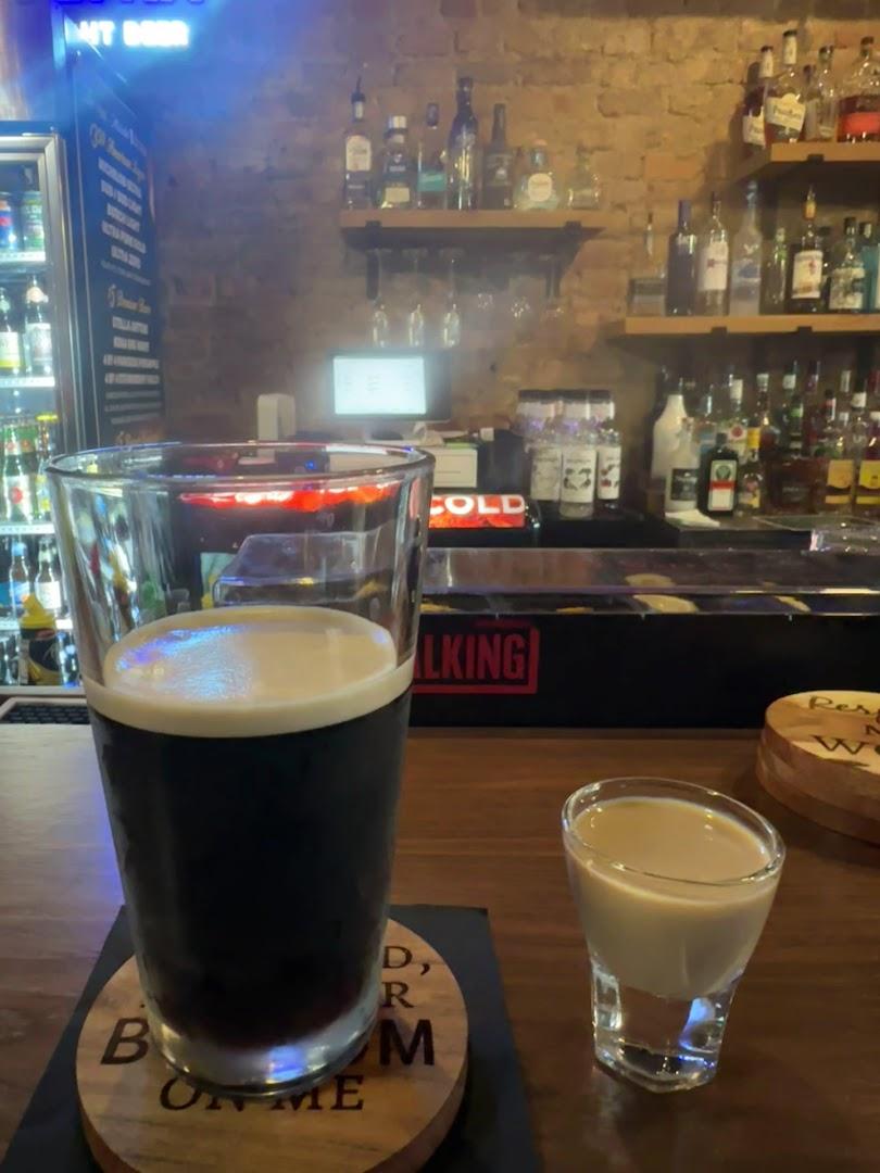 The 1906 Wine Bar & Pub